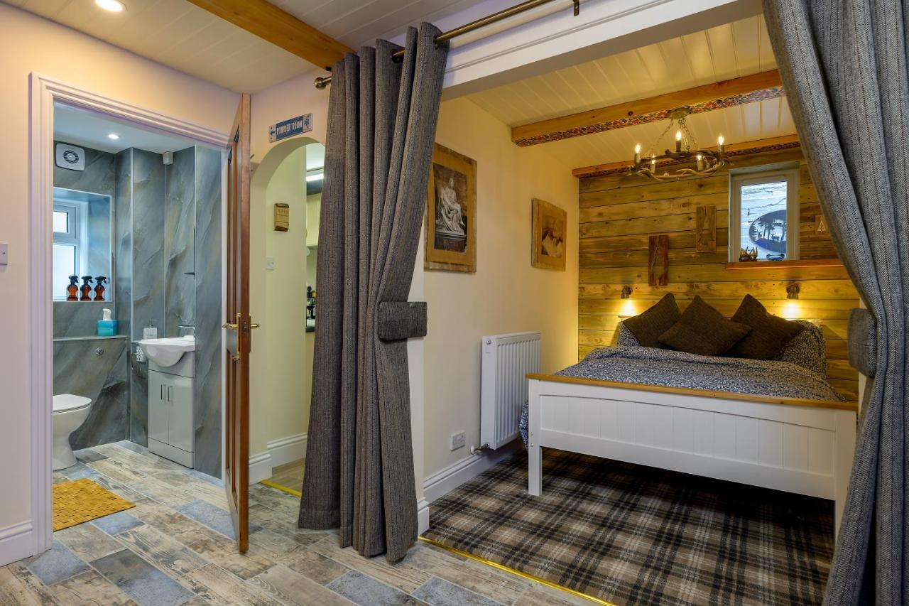 Anastasia'S Secret! Cupar Swiss Alpine Style Apartment Ngoại thất bức ảnh