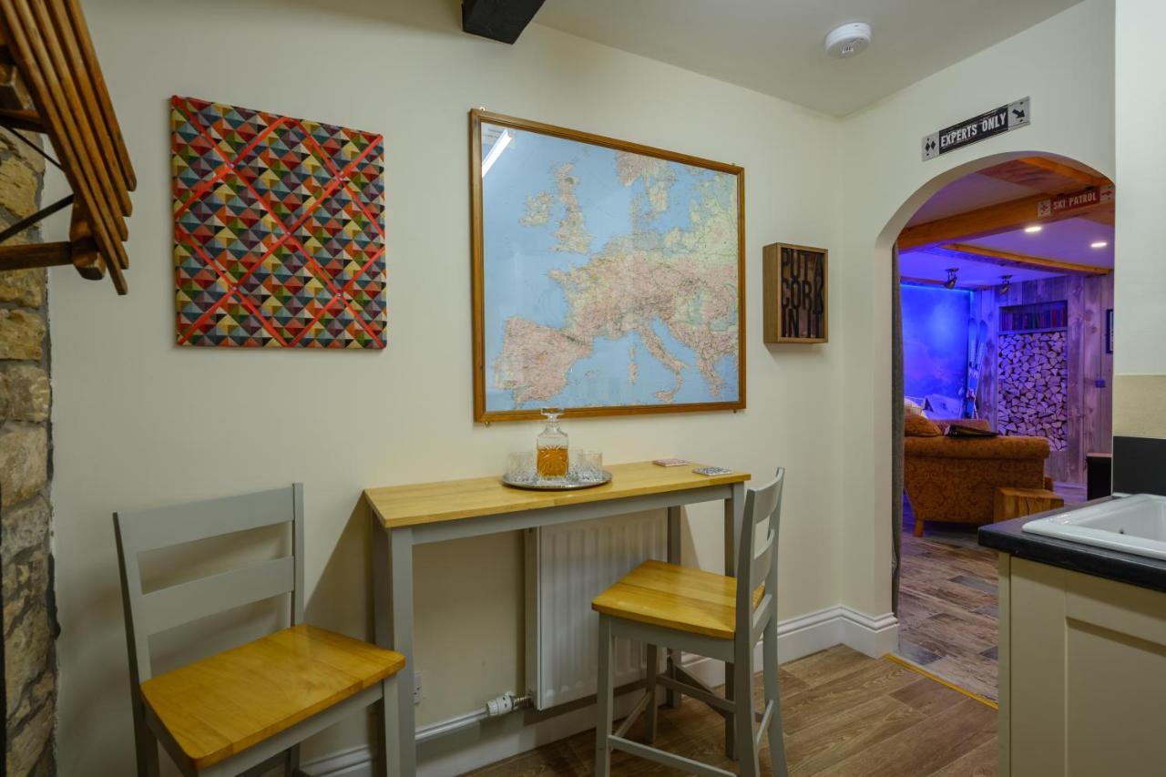 Anastasia'S Secret! Cupar Swiss Alpine Style Apartment Ngoại thất bức ảnh